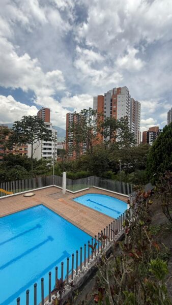 Lote en venta – Urbanización Cataluña, Sabaneta