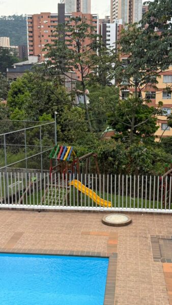 Lote en venta – Urbanización Cataluña, Sabaneta