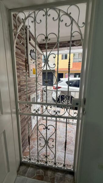 Casa en venta – Calatrava, barrio Fátima, Itagüí