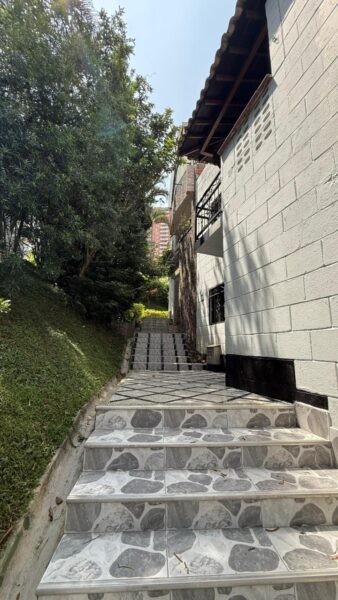 Casa en venta – Robledo, Urbanización La Atlántida