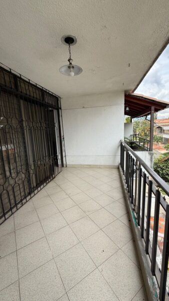 Casa Segundo Piso – Barrio Simón Bolívar | Medellín