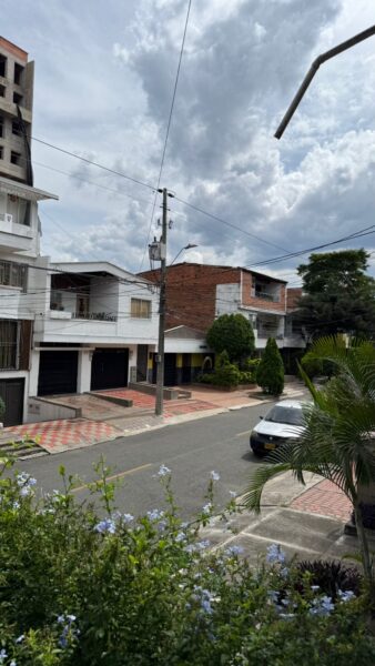 Casa Segundo Piso – Barrio Simón Bolívar | Medellín