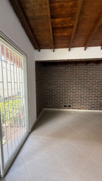 Casa Jardín en Sudamérica – Casa #32