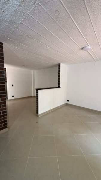 Casa Jardín en Sudamérica – Casa #32