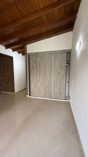 Casa Jardín en Sudamérica – Casa #32