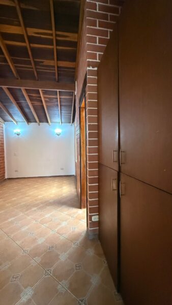 Casa en arriendo – Suramérica | Urbanización San Agustín