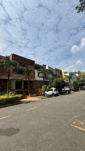 Casa en arriendo – Suramérica | Urbanización San Agustín