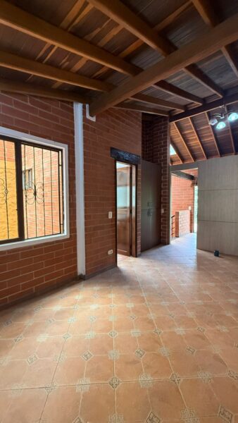 Casa en arriendo – Suramérica | Urbanización San Agustín