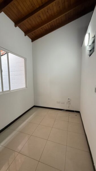 Casa en arriendo – La Estrella | Urbanización San Agustín