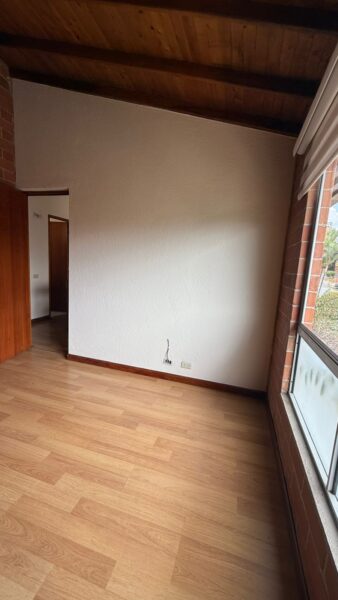 Casa en arriendo en Suramérica, La Estrella. Ubicada en una zona estratégica del sur del Valle de Aburrá,