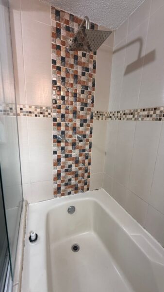 Casa en arriendo en Suramérica, La Estrella. Ubicada en una zona estratégica del sur del Valle de Aburrá,
