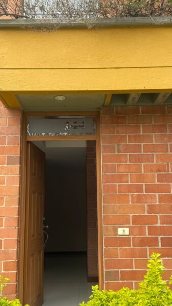 Casa en arriendo en Suramérica, La Estrella. Ubicada en una zona estratégica del sur del Valle de Aburrá,