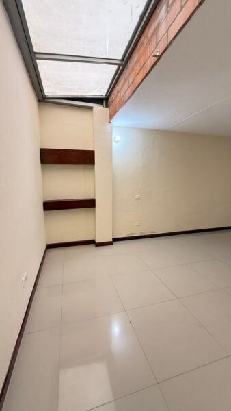 Casa en arriendo en Suramérica, La Estrella. Ubicada en una zona estratégica del sur del Valle de Aburrá,