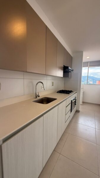 Apartamento en arriendo – Prados de Sabaneta