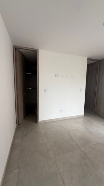 Cesión de Derechos Fiduciarios en Venta – |Aves Marías – Sabaneta/V26062203