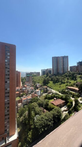 Apartamento en arriendo en Sabaneta/A26052001