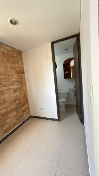 Apartamento en arriendo en Sabaneta/A26052001