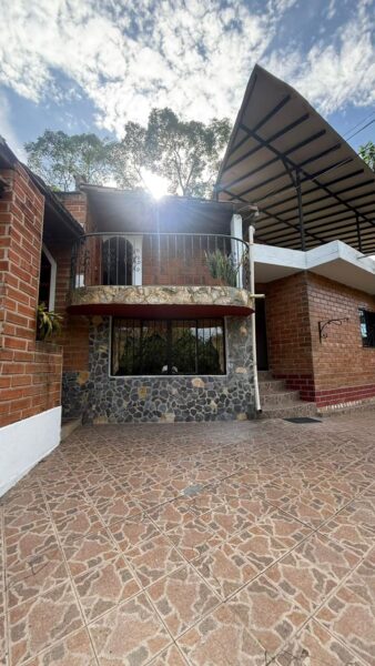 Casa finca en arriendo – La Estrella/A26072401