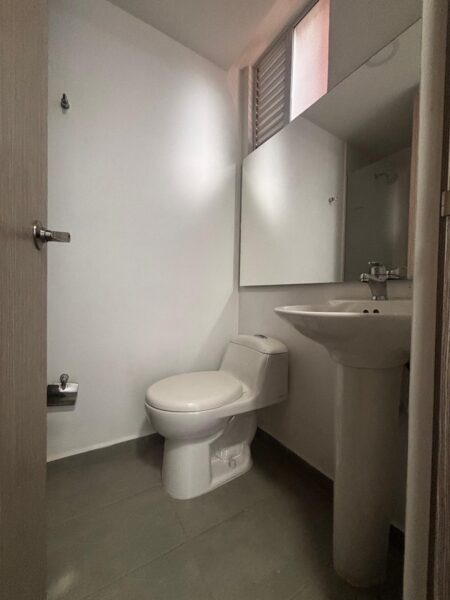 Apartamento en Arriendo Sabaneta/A26072408