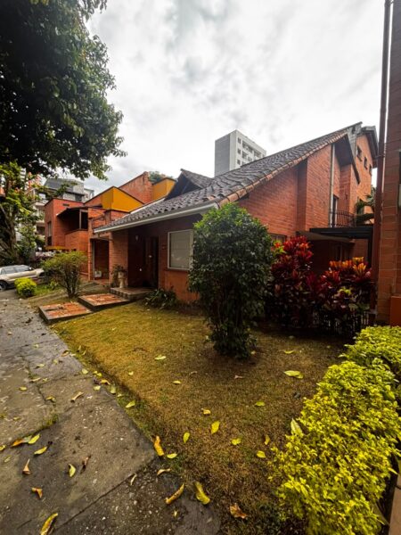 Casa en Arriendo – | Sabaneta/A26072410