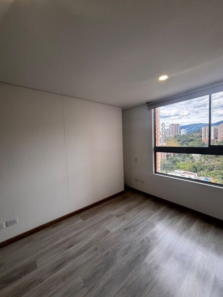 Apartamento en Arriendo Sabaneta/A26072403