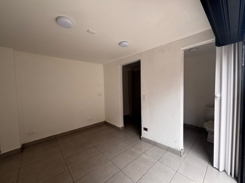 Local Comercial en Arriendo – Sabaneta/A26072405